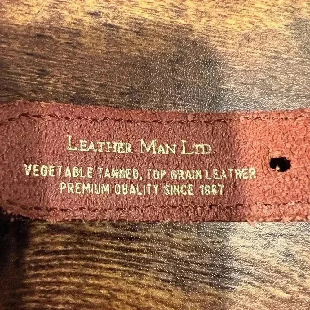 Leather Man Ltd. | men’s webbed flag belt. Size: 32